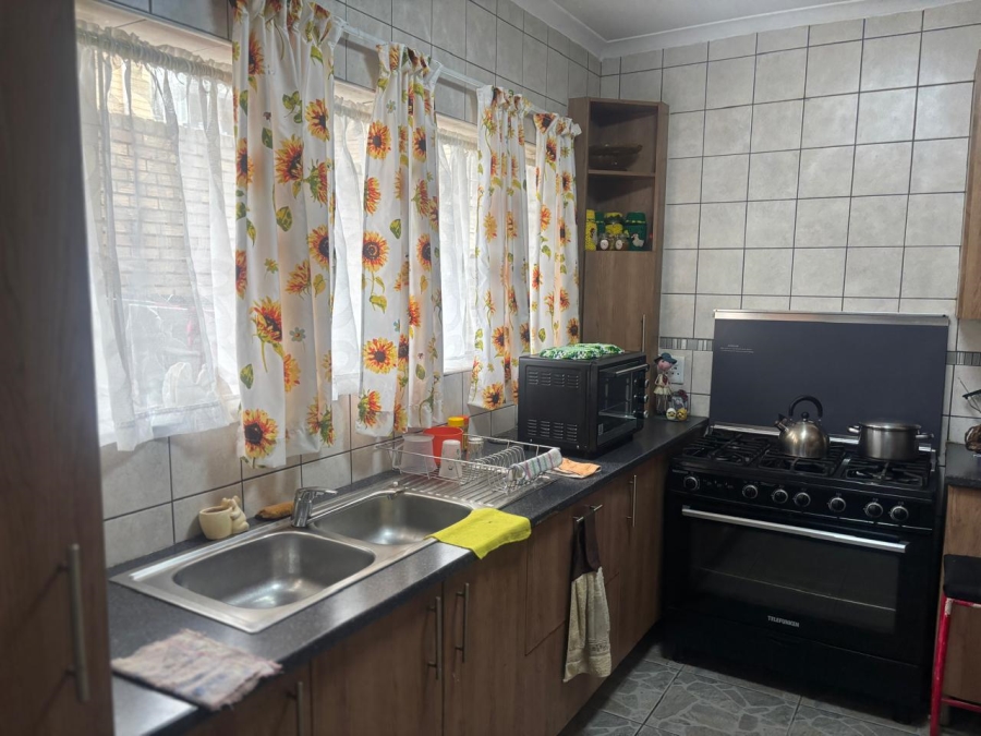 2 Bedroom Property for Sale in Quellerie Park Gauteng