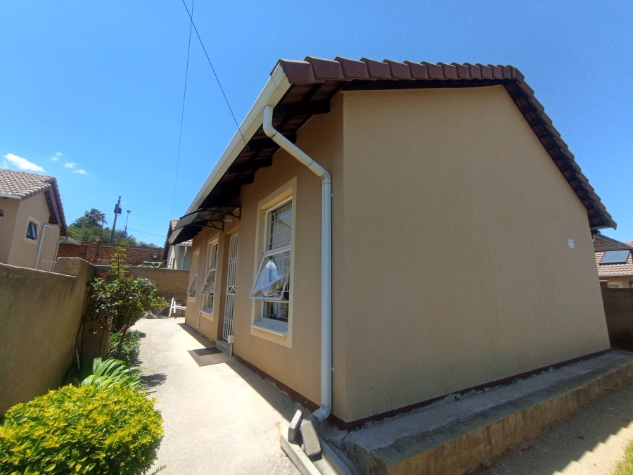 3 Bedroom Property for Sale in Witpoortjie Gauteng