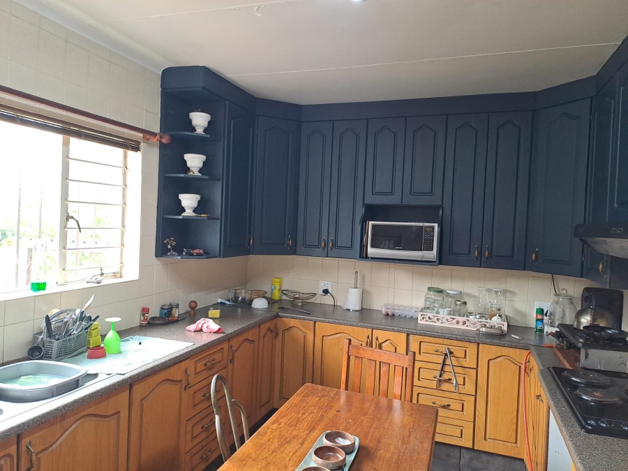 4 Bedroom Property for Sale in Breaunanda Gauteng