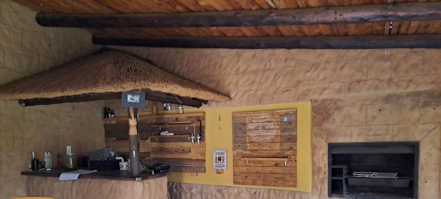 4 Bedroom Property for Sale in Breaunanda Gauteng