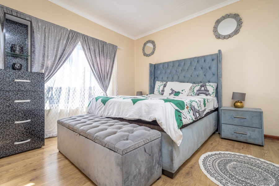 3 Bedroom Property for Sale in Rangeview Gauteng