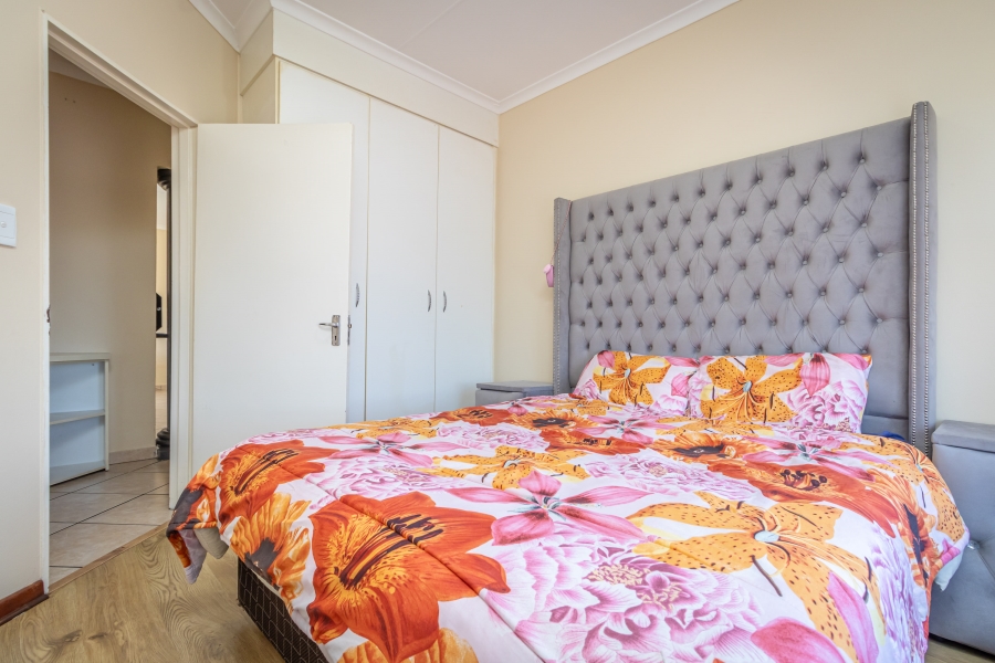 3 Bedroom Property for Sale in Rangeview Gauteng