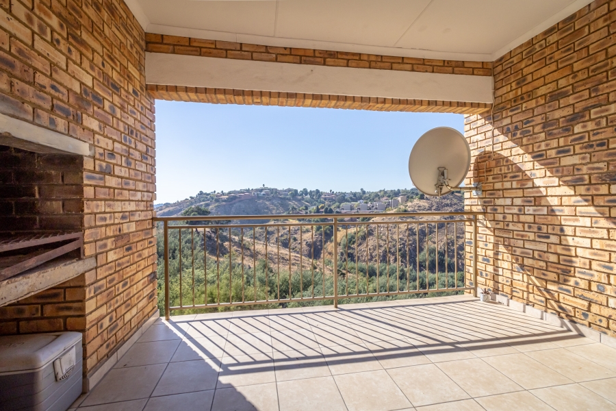 3 Bedroom Property for Sale in Rangeview Gauteng