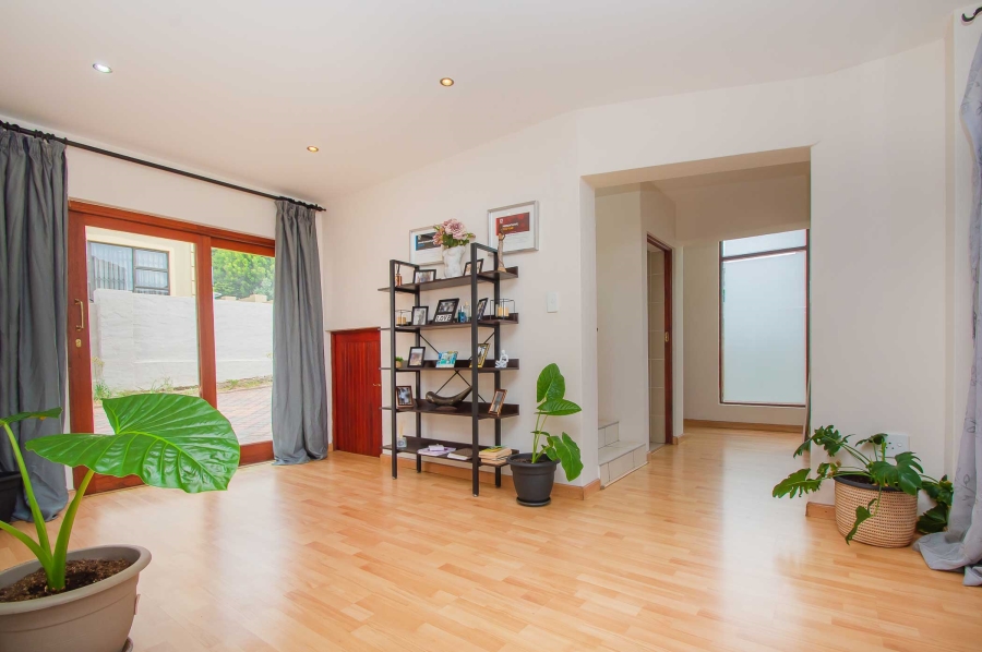 3 Bedroom Property for Sale in Allens Nek Gauteng