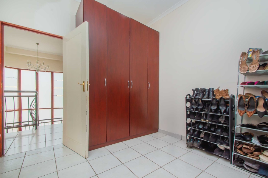 3 Bedroom Property for Sale in Allens Nek Gauteng