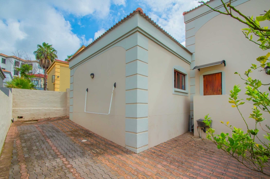 3 Bedroom Property for Sale in Allens Nek Gauteng