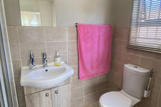 3 Bedroom Property for Sale in Wilgeheuwel Gauteng
