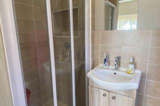 3 Bedroom Property for Sale in Wilgeheuwel Gauteng