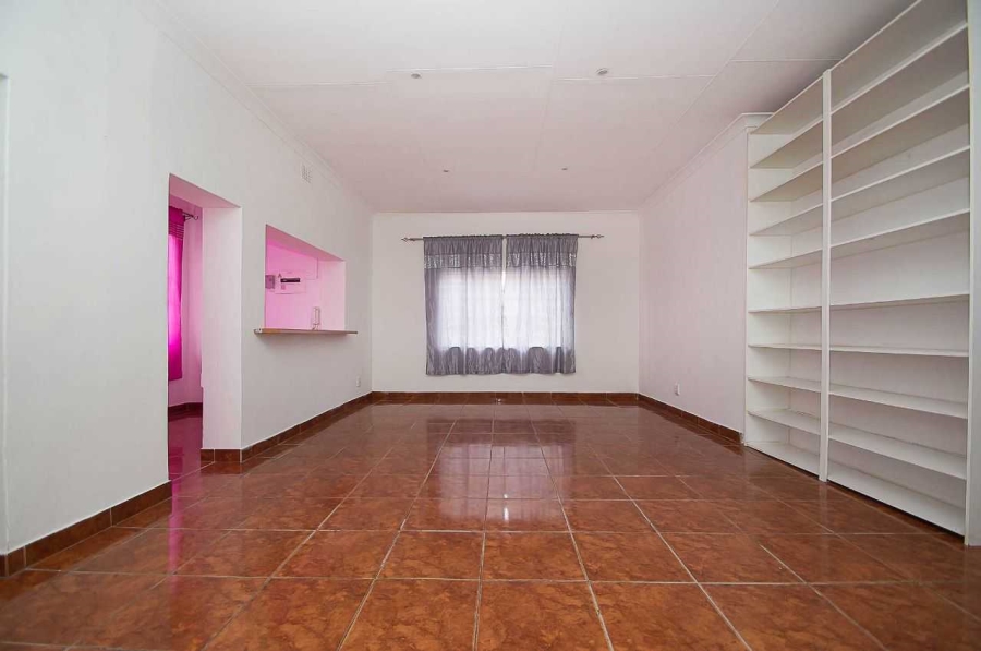 5 Bedroom Property for Sale in Roodepoort Central Gauteng