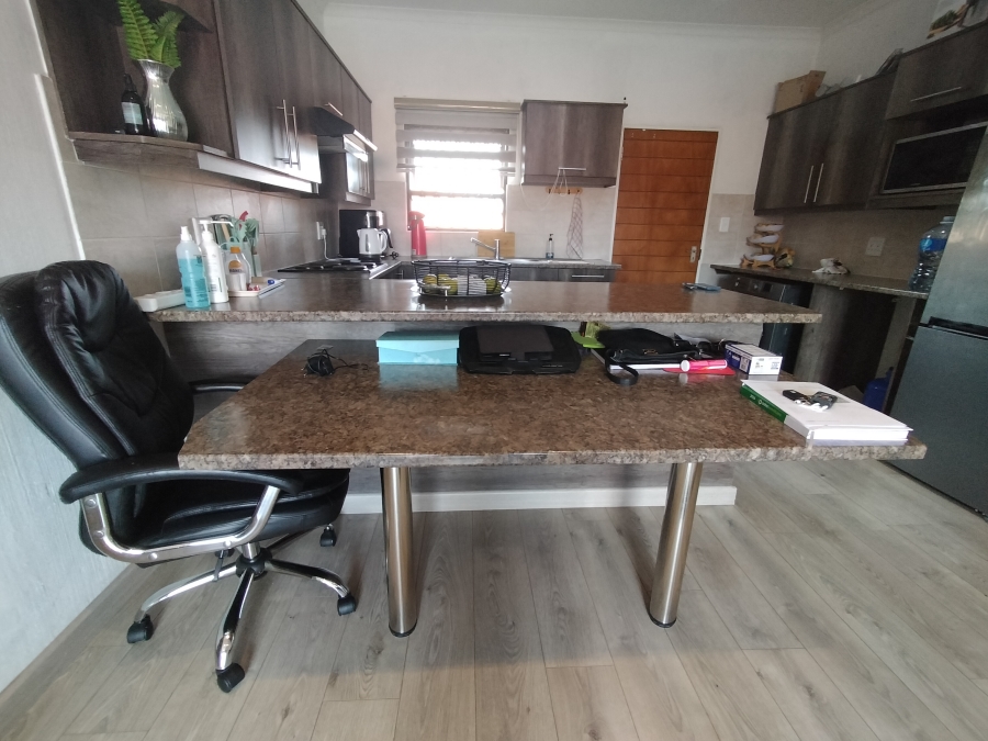 2 Bedroom Property for Sale in Bergbron Gauteng