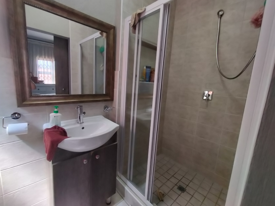 2 Bedroom Property for Sale in Bergbron Gauteng