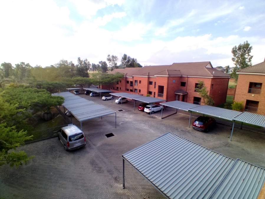 0 Bedroom Property for Sale in Wilgeheuwel Gauteng