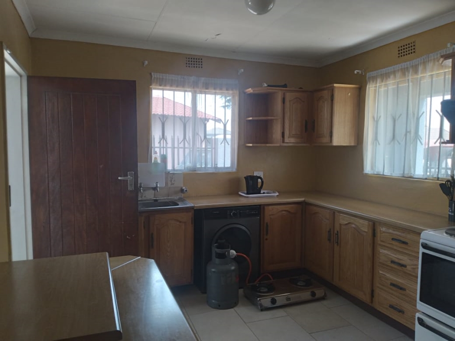 To Let 3 Bedroom Property for Rent in Davidsonville Gauteng