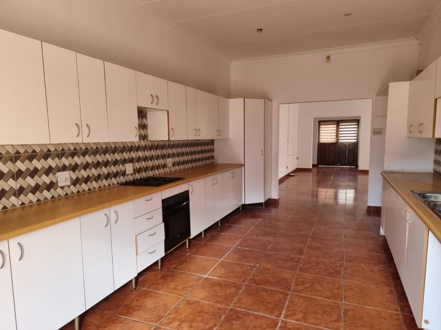 To Let 2 Bedroom Property for Rent in Roodepoort Central Gauteng