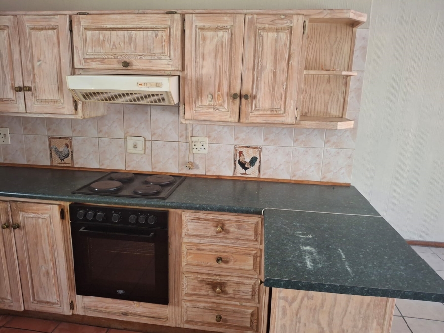 2 Bedroom Property for Sale in Greenhills Gauteng