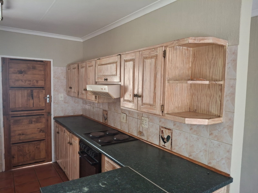 2 Bedroom Property for Sale in Greenhills Gauteng