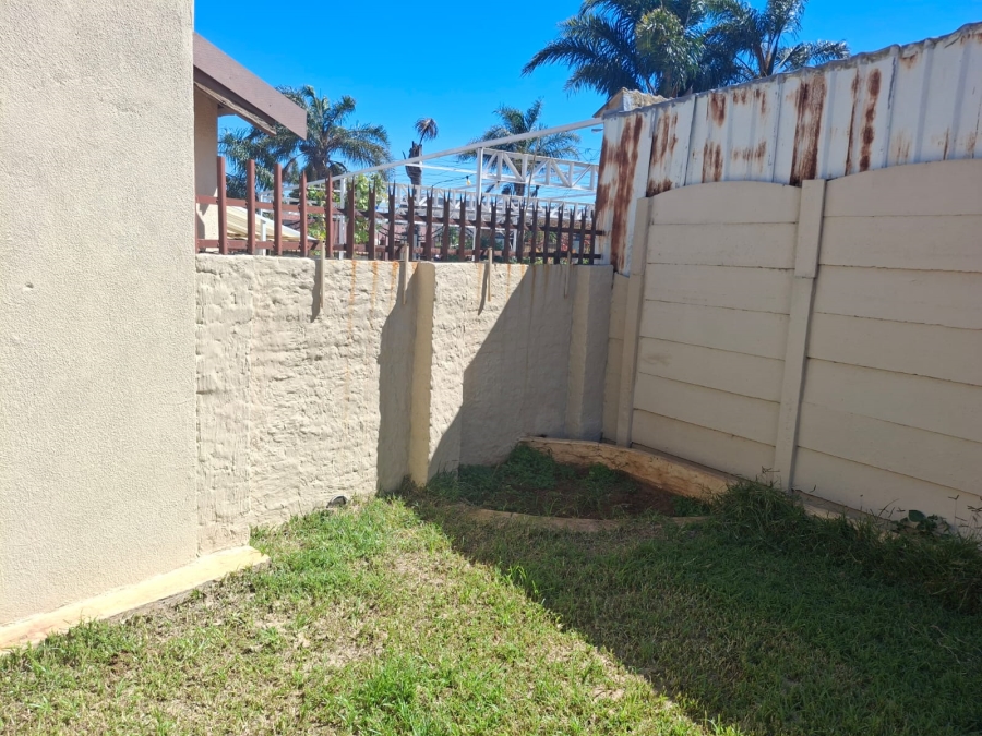 2 Bedroom Property for Sale in Greenhills Gauteng