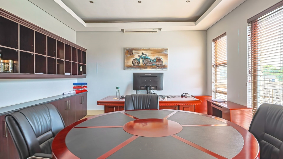 Commercial Property for Sale in Eldoraigne Gauteng