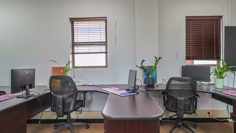 Commercial Property for Sale in Eldoraigne Gauteng