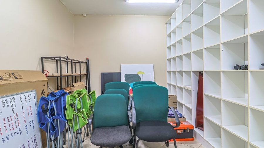 Commercial Property for Sale in Eldoraigne Gauteng