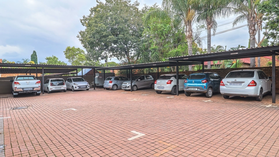 Commercial Property for Sale in Eldoraigne Gauteng