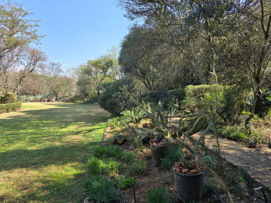 To Let 4 Bedroom Property for Rent in Cornwall Hill Gauteng