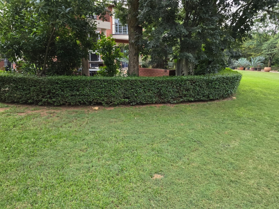 To Let 4 Bedroom Property for Rent in Cornwall Hill Gauteng