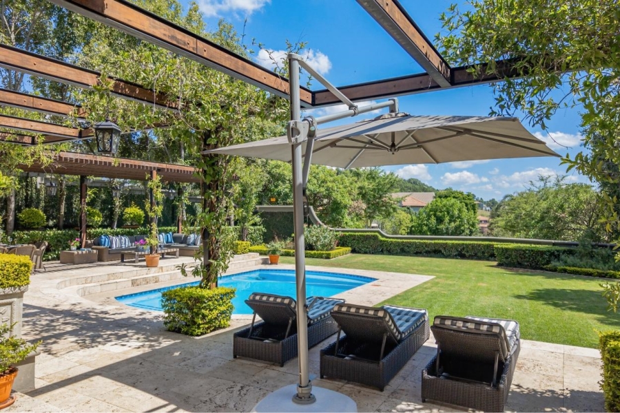 5 Bedroom Property for Sale in Waterkloof Ridge Gauteng