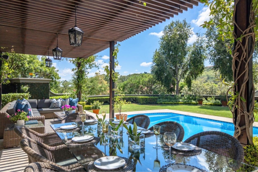 5 Bedroom Property for Sale in Waterkloof Ridge Gauteng