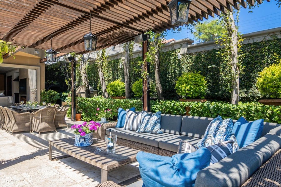 5 Bedroom Property for Sale in Waterkloof Ridge Gauteng