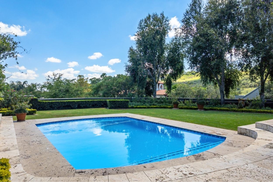 5 Bedroom Property for Sale in Waterkloof Ridge Gauteng