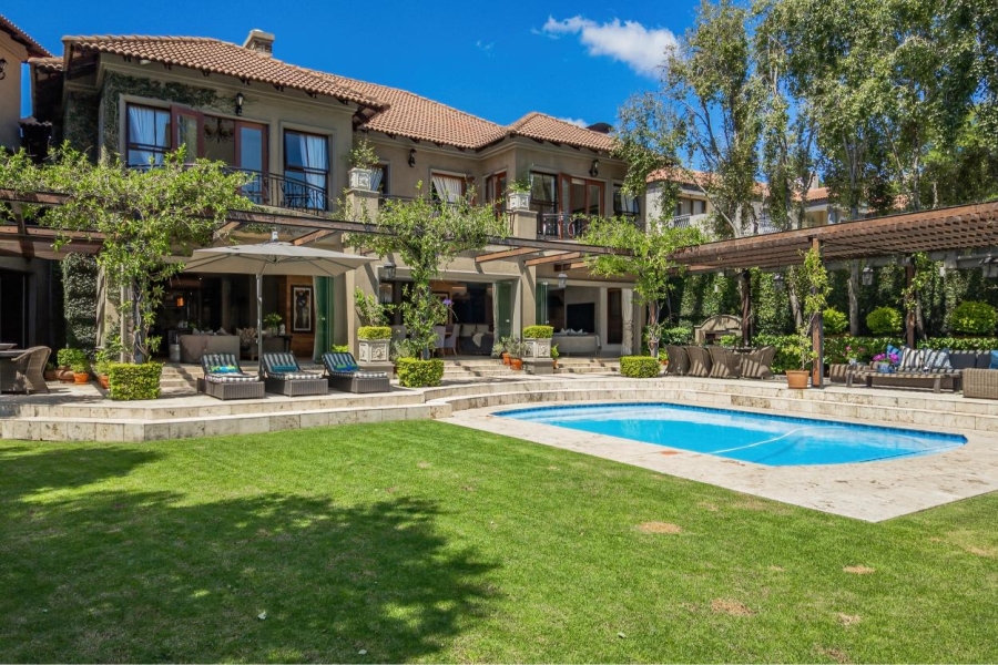 5 Bedroom Property for Sale in Waterkloof Ridge Gauteng
