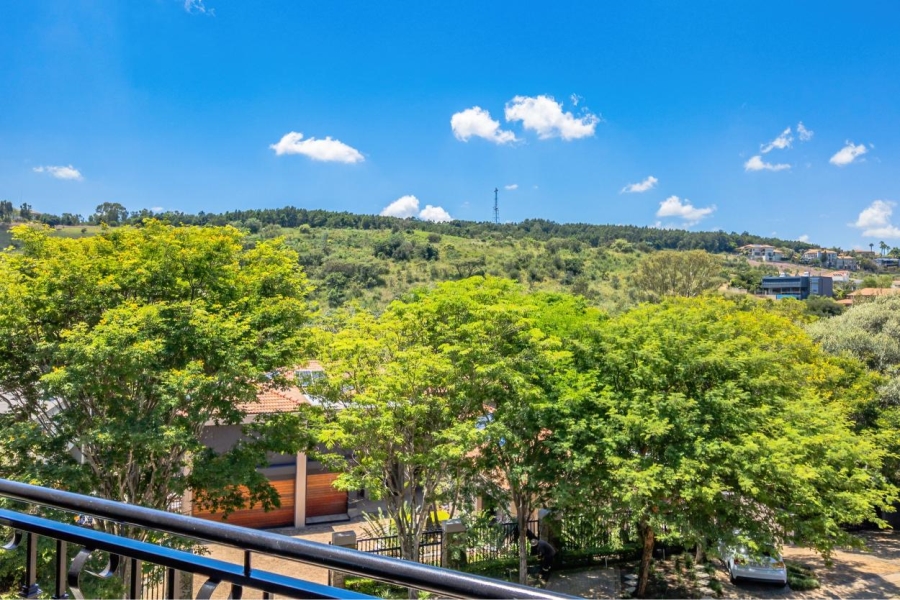 5 Bedroom Property for Sale in Waterkloof Ridge Gauteng