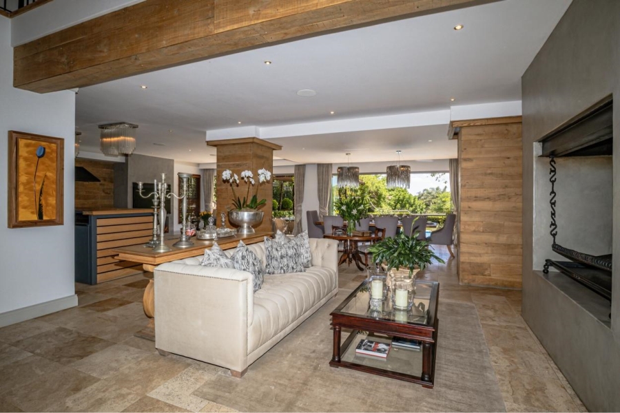 5 Bedroom Property for Sale in Waterkloof Ridge Gauteng