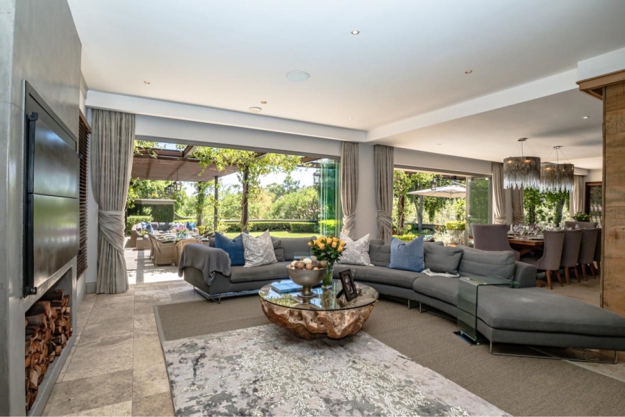 5 Bedroom Property for Sale in Waterkloof Ridge Gauteng