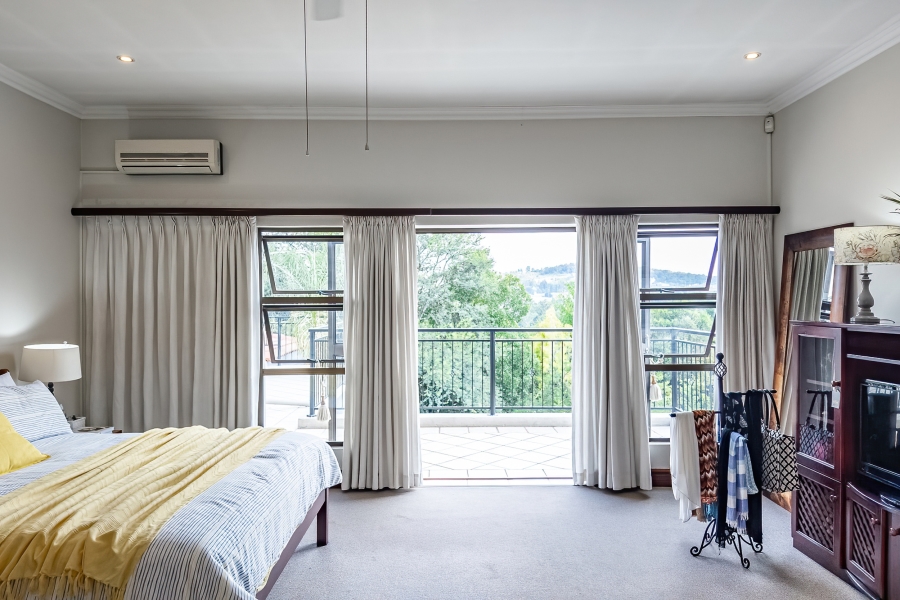 5 Bedroom Property for Sale in Cornwall Hill Gauteng