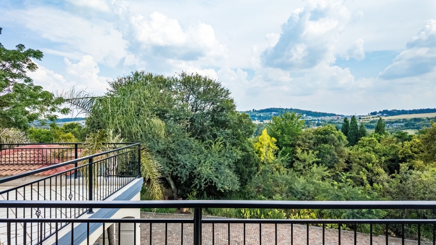 5 Bedroom Property for Sale in Cornwall Hill Gauteng