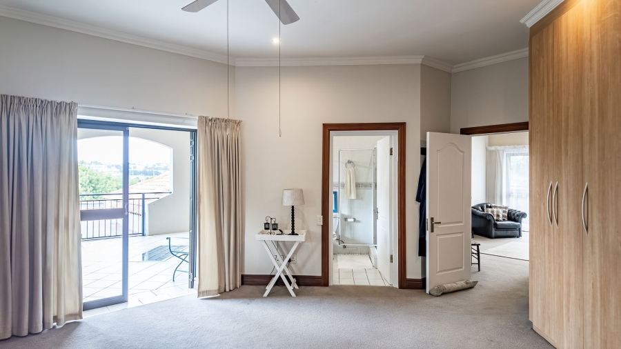 5 Bedroom Property for Sale in Cornwall Hill Gauteng