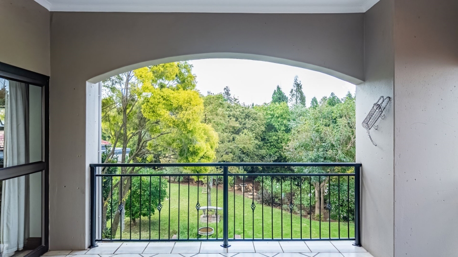 5 Bedroom Property for Sale in Cornwall Hill Gauteng