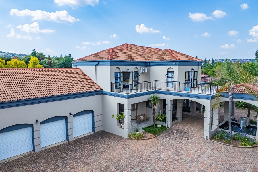 5 Bedroom Property for Sale in Cornwall Hill Gauteng