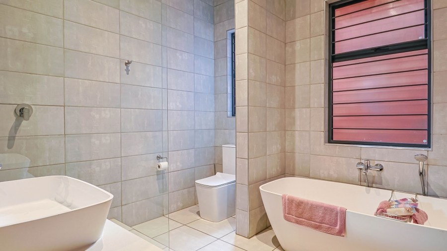 3 Bedroom Property for Sale in Rietvalleirand Gauteng