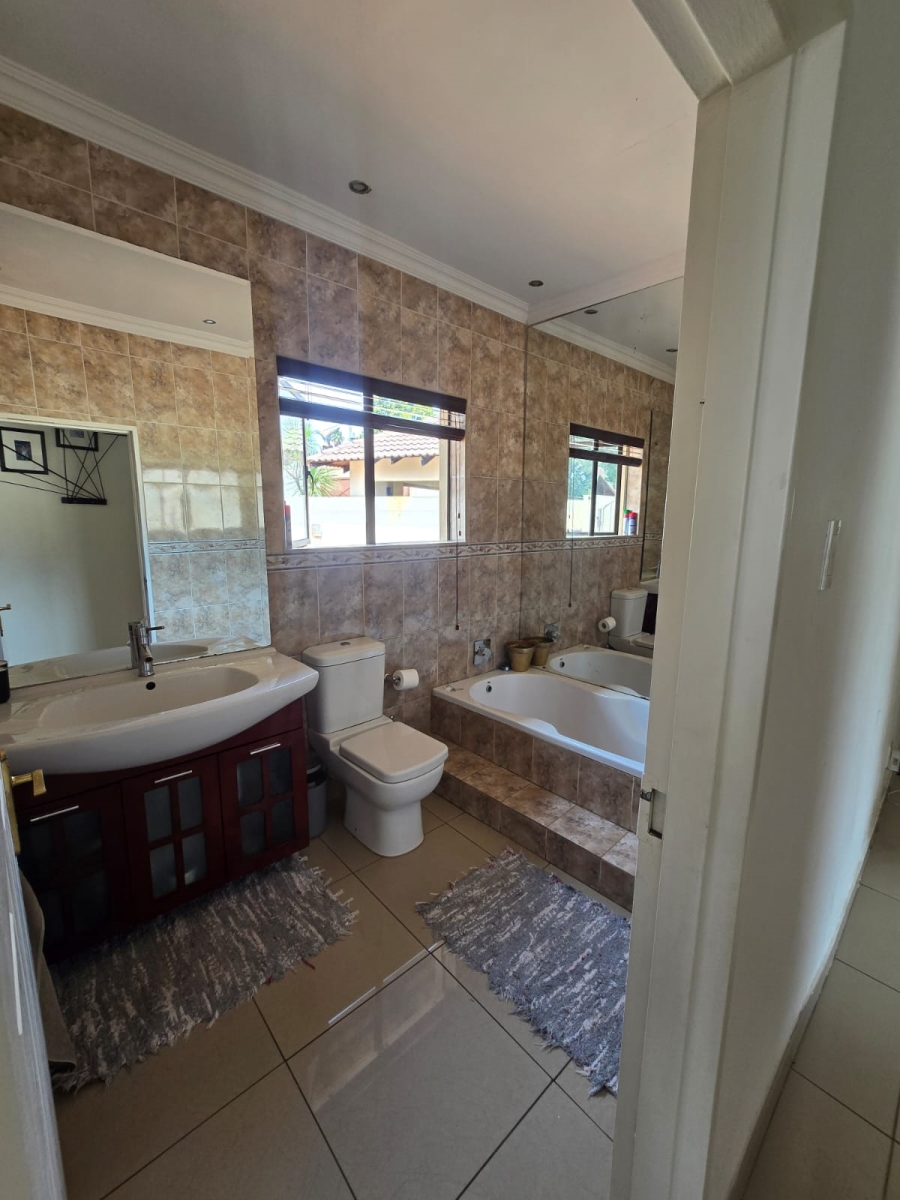4 Bedroom Property for Sale in Horison Gauteng