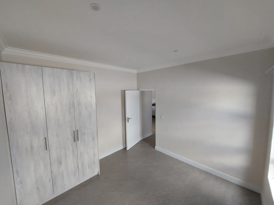 To Let 3 Bedroom Property for Rent in Rietvalleirand Gauteng