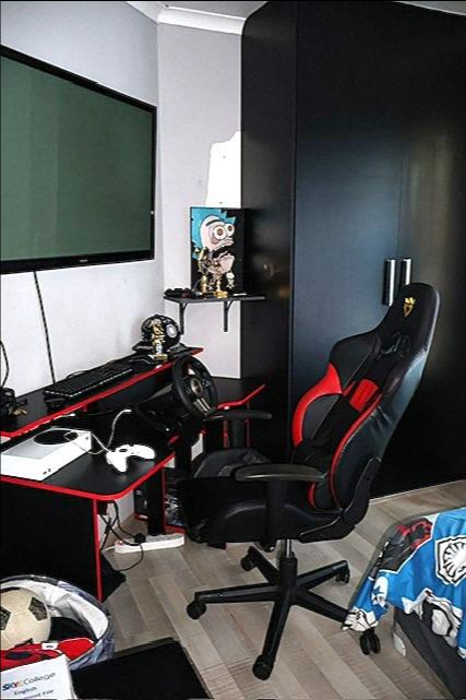 To Let 4 Bedroom Property for Rent in Radiokop Gauteng