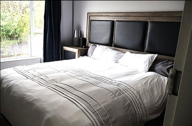 To Let 4 Bedroom Property for Rent in Radiokop Gauteng