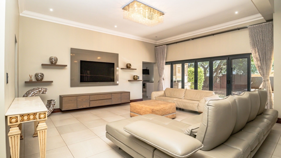 4 Bedroom Property for Sale in Cornwall Hill Gauteng