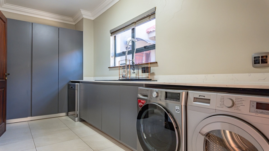 4 Bedroom Property for Sale in Cornwall Hill Gauteng