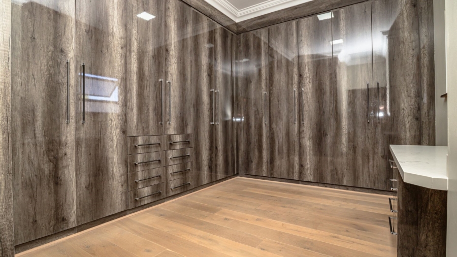 4 Bedroom Property for Sale in Cornwall Hill Gauteng