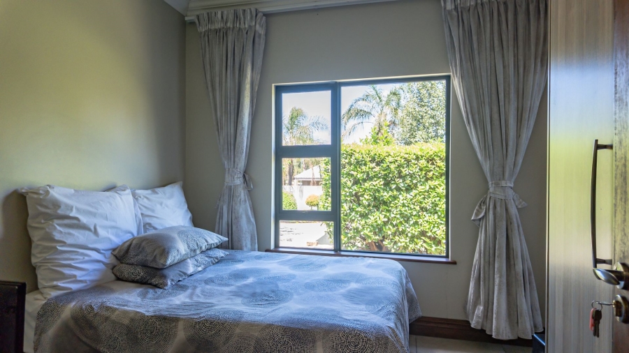 4 Bedroom Property for Sale in Cornwall Hill Gauteng