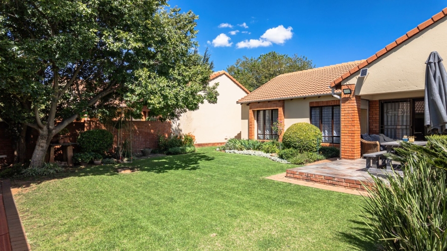 3 Bedroom Property for Sale in Rietvlei Heights Country Estate Gauteng